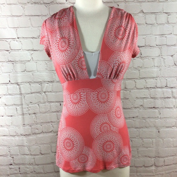 Charlotte Russe Tops - Charlotte Russe Tie Back Short Sleeve Top